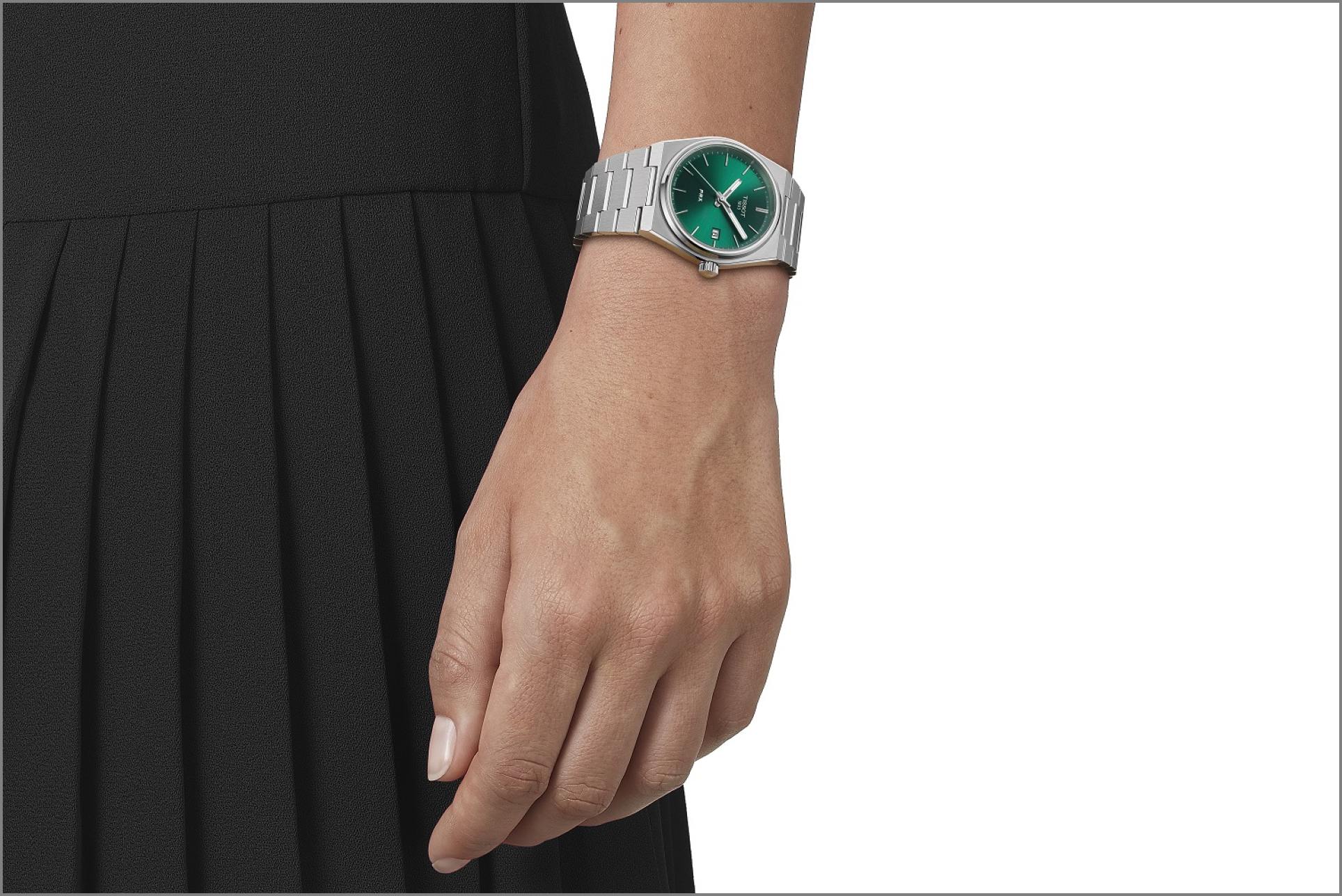 枝青葉綠：天梭錶TISSOT獻上最夯佳節聖禮—PRX綠色面盤款式