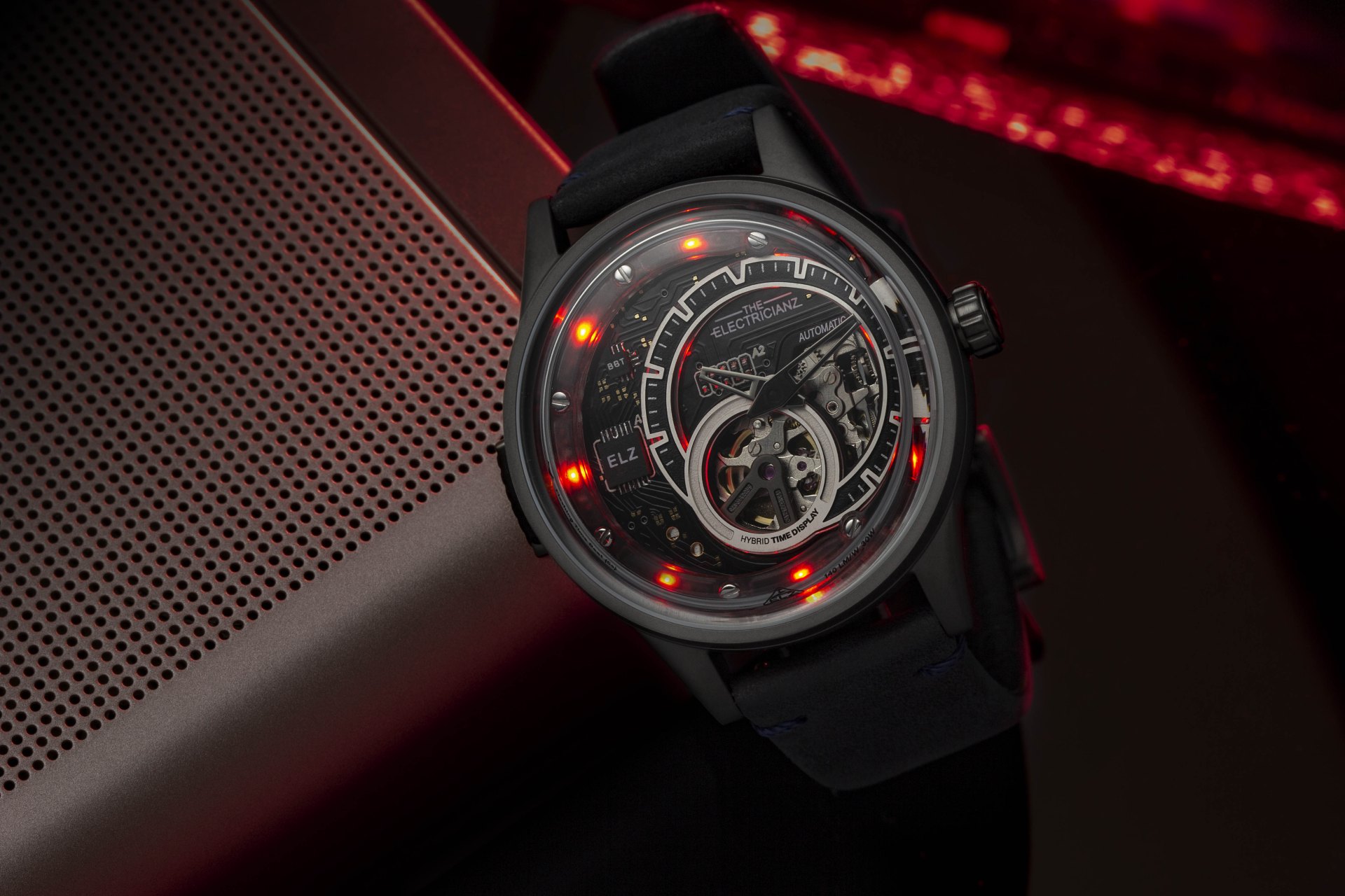 閃耀未來科技感光芒的機械錶：The Electricianz推出Hybrid Mechanical全新概念腕錶