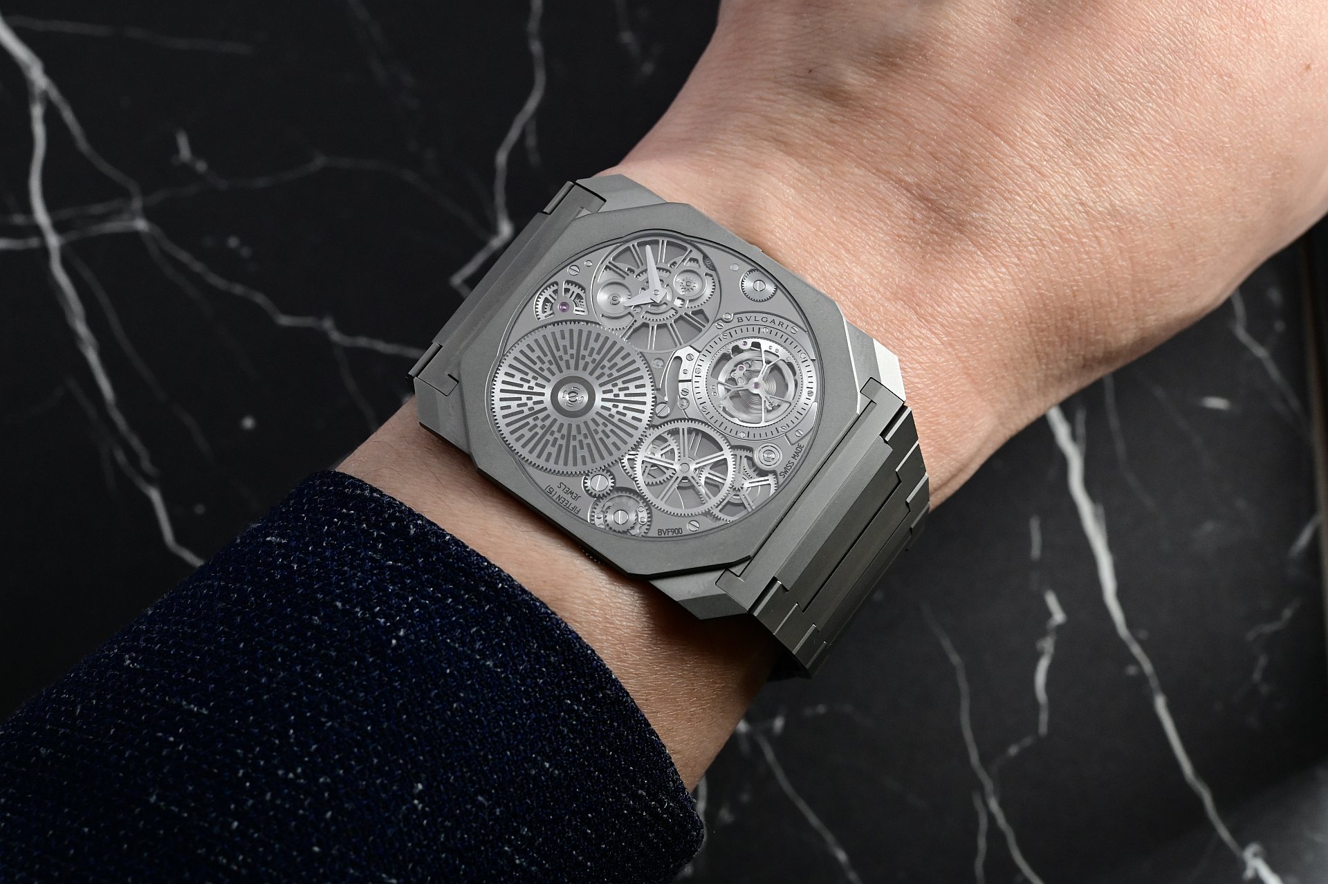 iW&W{jWĳqpG_ROcto Finissimo Ultra TourbillonW